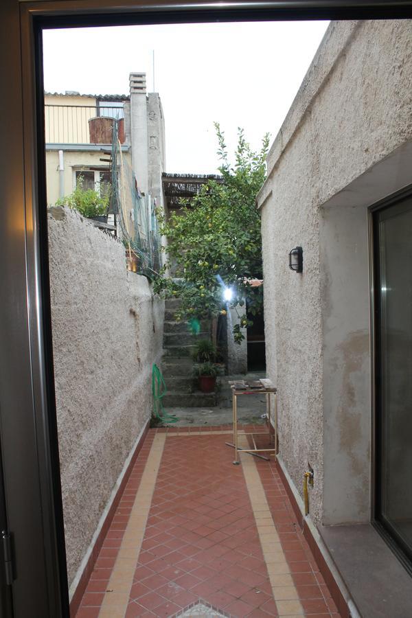 B&B Danonna Ittiri Ngoại thất bức ảnh