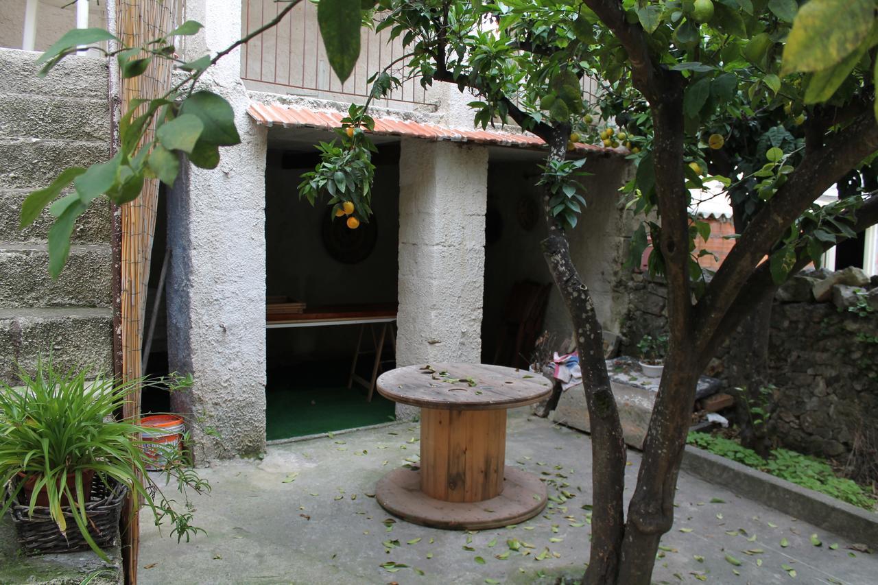 B&B Danonna Ittiri Ngoại thất bức ảnh