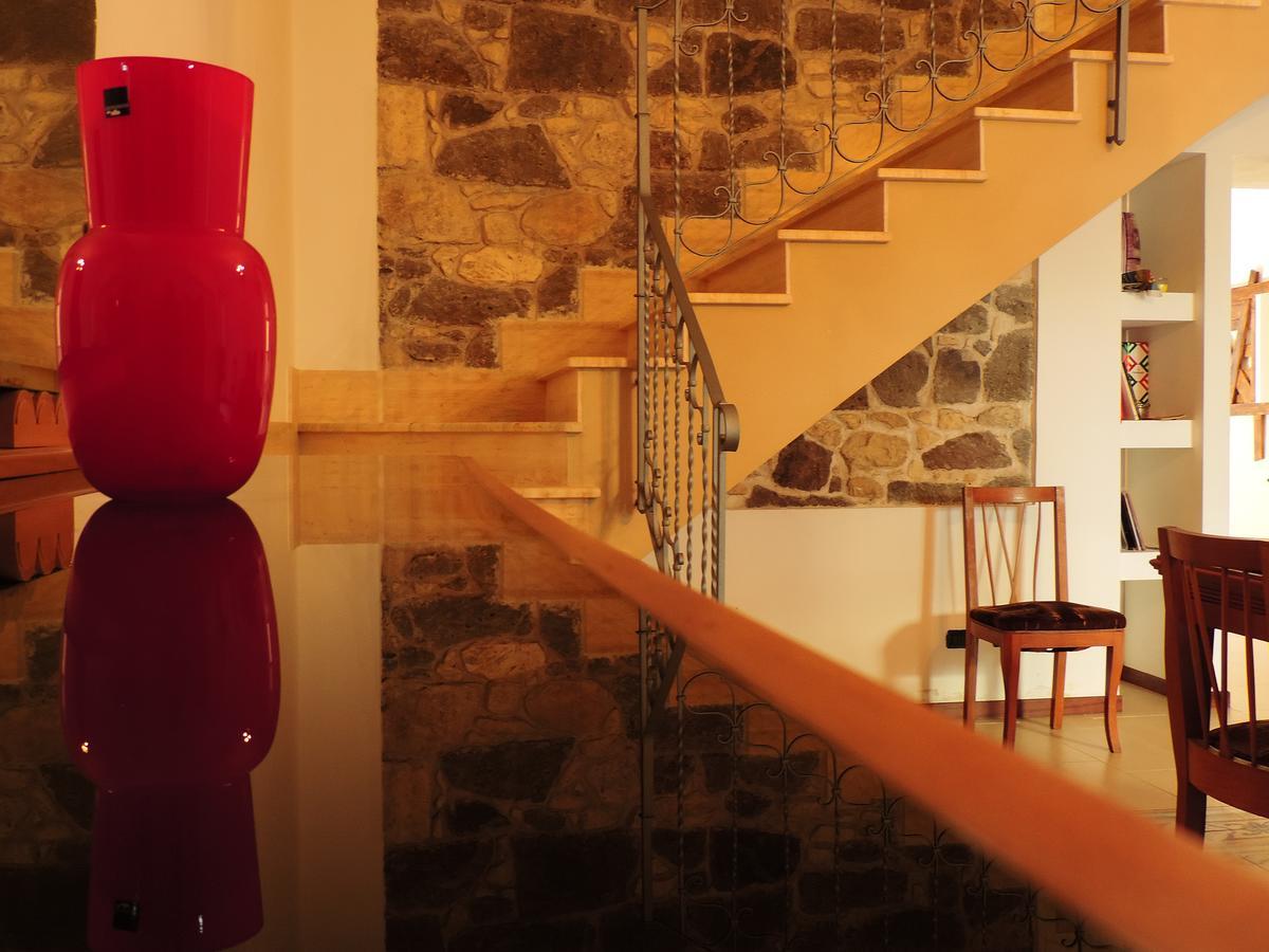B&B Danonna Ittiri Ngoại thất bức ảnh